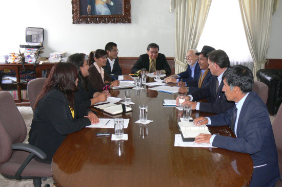 DECISIÓN. La Sala Plena en cada institución del Órgano Judicial y del TCP es la máxima instancia para definir el tema de las presidencias.