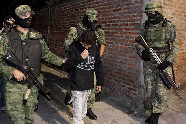 La dura realidad de los niños sicarios en México: Mandatados para asesinar y torturar