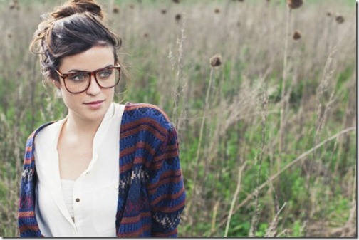 trucos-de-maquillaje-para-mujeres-con-lentes 5