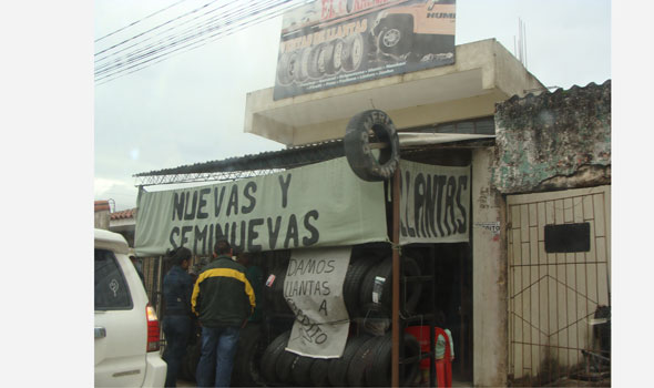 Atribuyen atracos, a reos que salieron de Palmasola