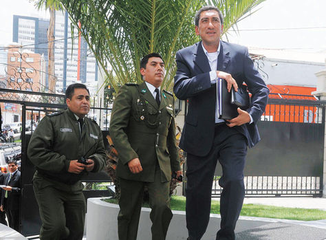 Autoridad. Tito Montaño, ministro de Deportes, en el día de su posesión.