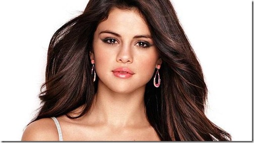 Selena-Gomez-