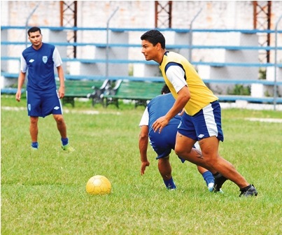 Clausen-define-hoy-si-hace-debutar-a-Murillo