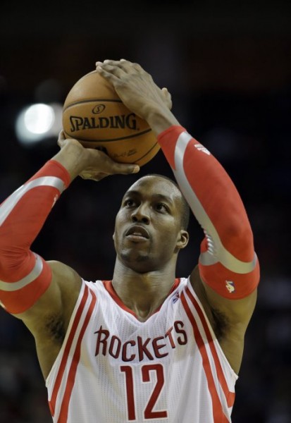 dwight-howard-shooting-free-throw-houston-rockets