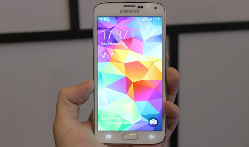 El Samsung Galaxy S5 se deja ver antes de tiempo galaxy s5 front2 El Samsung Galaxy S5 se deja ver antes de tiempo