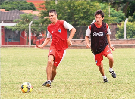 Sport-Boys-busca-la-punta-ante-Bolivar-en-Warnes