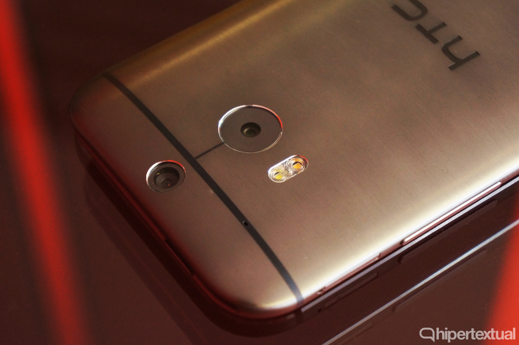 HTC One M8 1