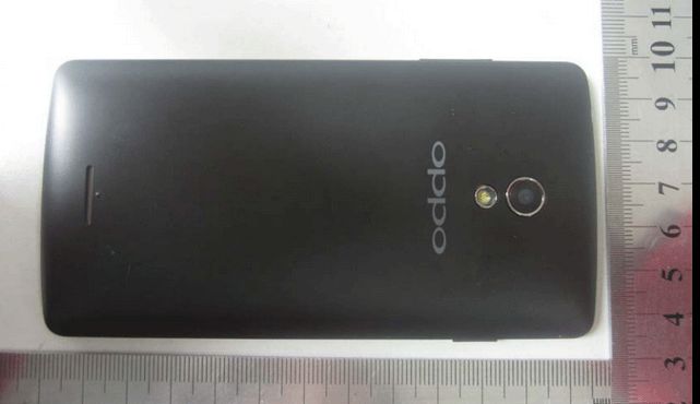 Oppo R1001 cámara y flash