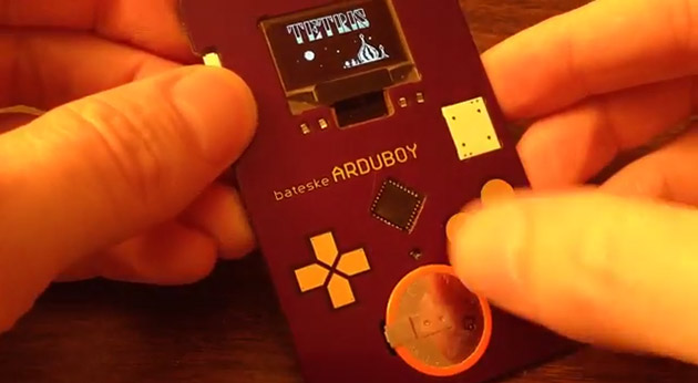 Arduboy: una tarjeta de visita Arduino inspirada en GameBoy (vídeo)