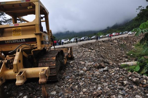 El punto crítico del kilómetro 105, ayer en El Sillar. DICO SOLIZ