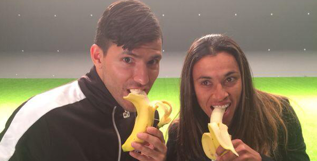 Kun Agüero se solidariza con Alves. | FACEBOOK