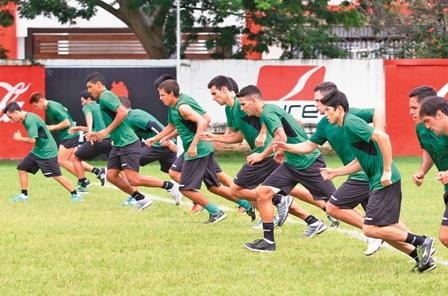 Bejarano-si,-Pena-no,-para-recibir-a-Nacional-Potosi