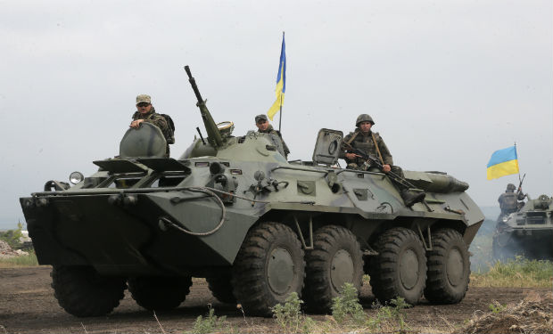 Soldados ucranianos en un punto de control ubicado en Sloviansk.