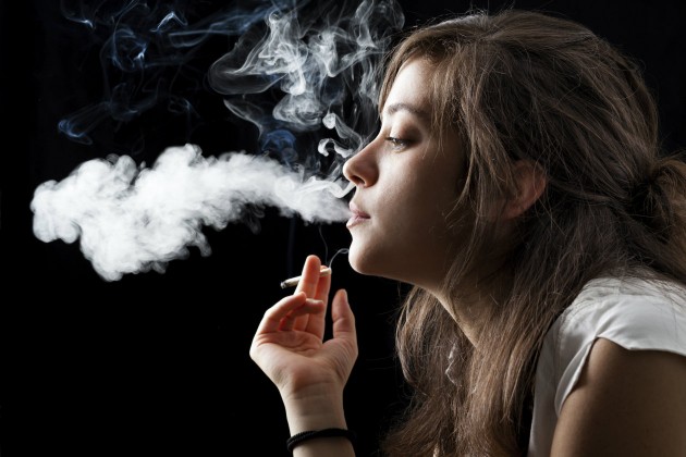Cancer-de-mama-las-fumadoras-estan-mas-expuestas-1
