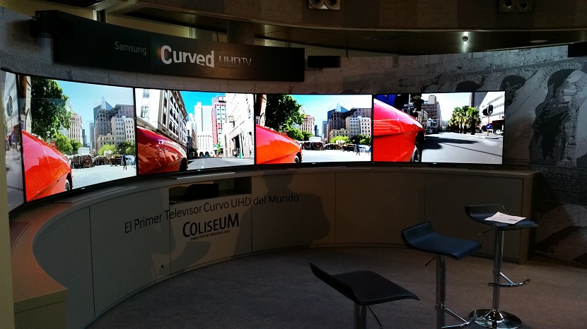 Primer televisor Curvo UHD del mundo Samsung presenta el primer televisor Curvo UHD del mundo
