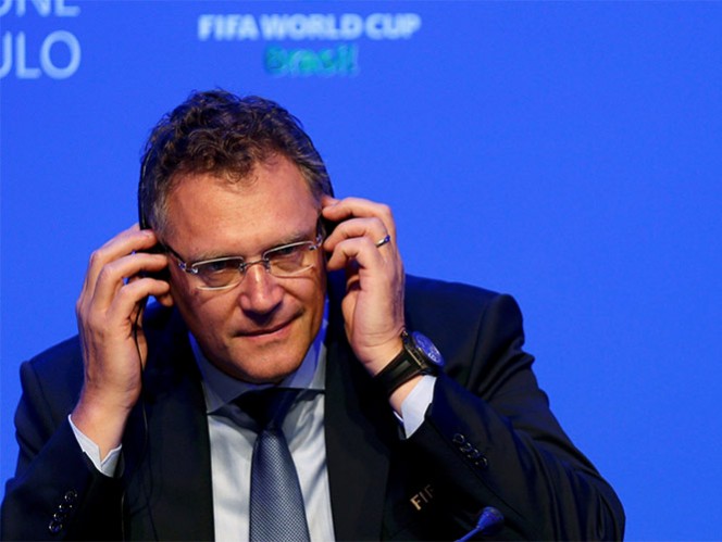 Valcke recomienda a Suárez recibir tratamiento (Reuters)