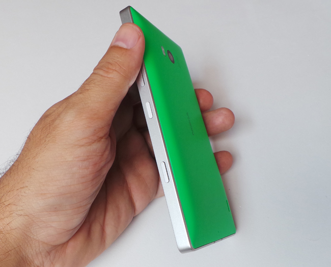 Teléfono Nokia Lumia 930