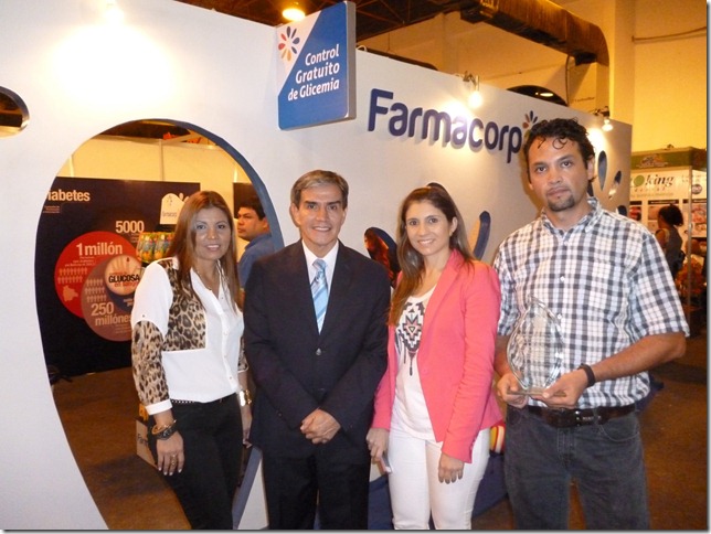 Vivian Galvarro, Juan Carlos Alvarez, Andreina Padron y Marcelo Torrico (Farmacorp) (1)
