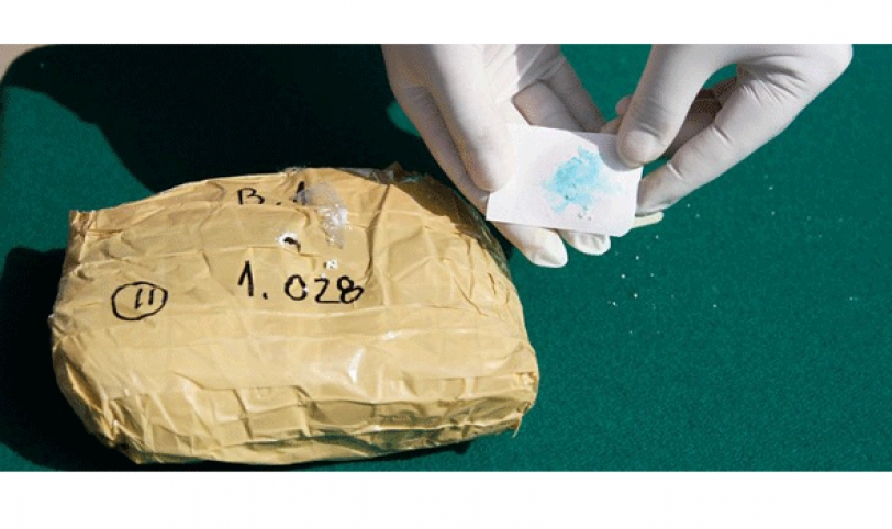 Droga incautada a bolivianos que paseaban por Chile.