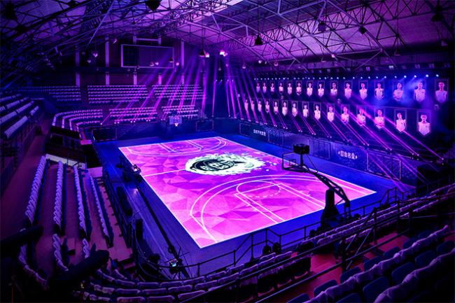 Nike led court