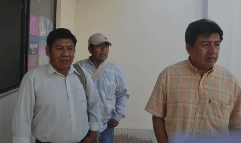 Los capitanes grandes de Isoso reclamando.