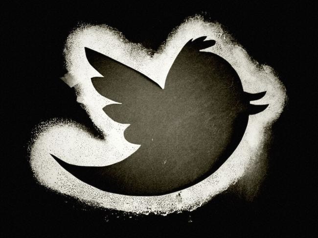 Logo de Twitter sobre fondo negro