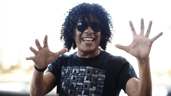 El negro García López, guitarrista de Charly García, falleció hoy en un accidente de tránsito. (HERNAN ROJAS)