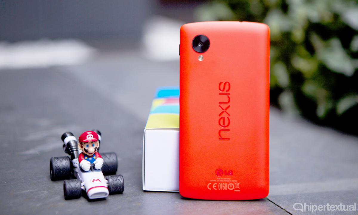 Nexus 5 rojo 1