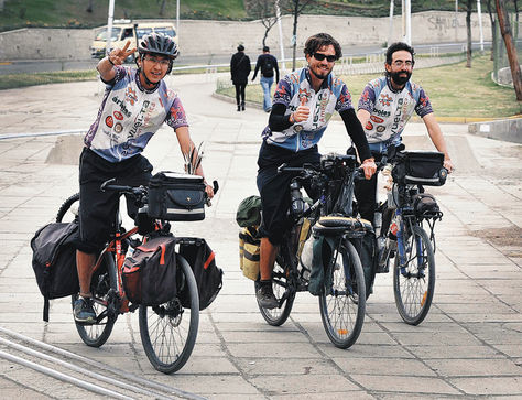 Pedalistas-Berumen-Nemitz-Sarmiento-Paz_LRZIMA20140909_0085_11