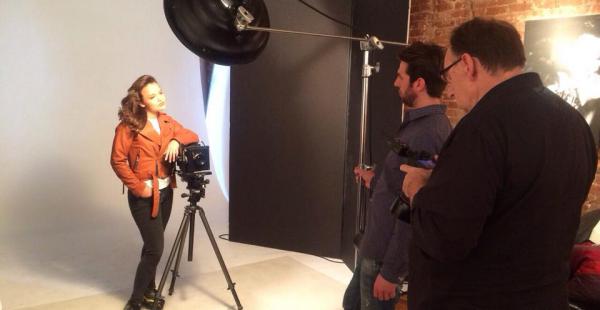 Lauren Wille posando para Fadil Berisha, el fotógrafo oficial del certamen de Miss Universo