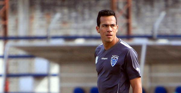 Julio César Pérez se gana la confianza del técnico, a medida que pasan los encuentros.