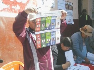 Misión de Unasur aprobó la primera media jornada de votación