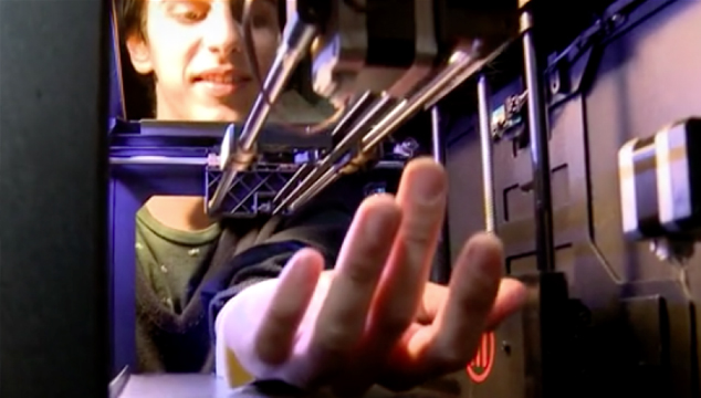imagen Esta es la impresora 3D que hace tatuajes en la piel (VIDEO)