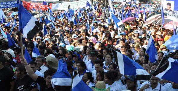 Tras la campaña en las elecciones generales se generaron los primeros conflictos al interior del MAS en el departamento de Santa Cruz.