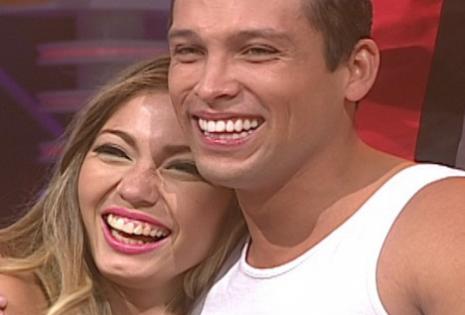 Anita y Adrián enamoradísimos