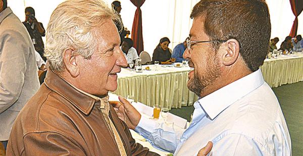 Rubén Costas y Samuel Doria Medina se rencontraron ayer en La Paz. Son líderes opositores