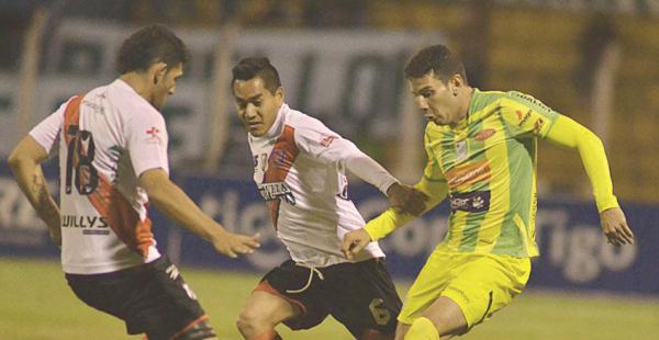 Alejandro Meleán fue uno de los más regulares en Oriente. Al final, el equipo de Eduardo Villegas se vino con las manos vacías de Potosí