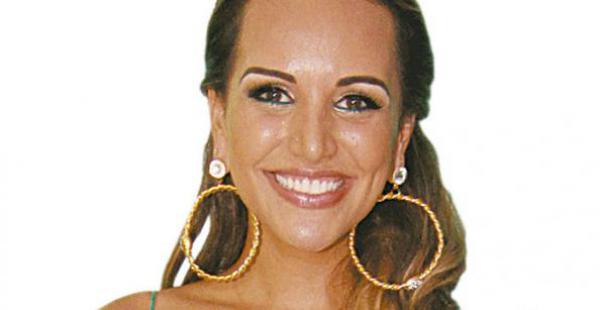 Noelia rau, muy elegante