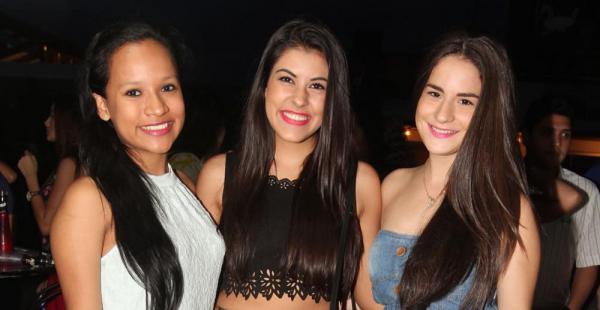 Mariana Flores, Paula Maldonado y Nanda Jiménez