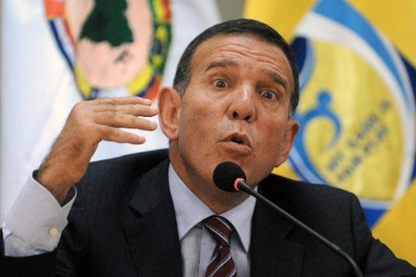 El presidente de la Conmebol, el paraguayo Juan Angel Napout, durante una rueda de prensa