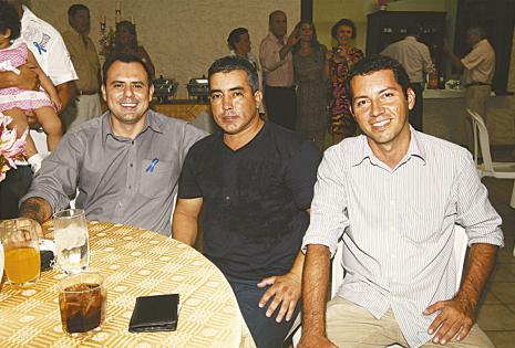 Contentos. Daniel Jaldín, Pablo y Gonzalo Steinbach