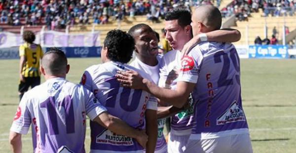 Los lilas festejaron en el estadio Hernando Siles de la ciudad de La Paz. The Strongest cayó por segunda vez en calidad de local en lo que va de este campeonato.