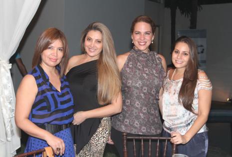Cinthya Crisner, Kathya Barrera, Coral Gutiérrez y Mariela Llapiz compartieron en el evento