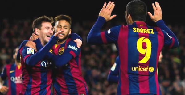 Messi, Neymar y Suárez celebran su gol en el Barcelona