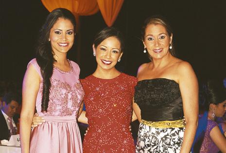 María René Ribera, María José Suárez y Viviana Zabala