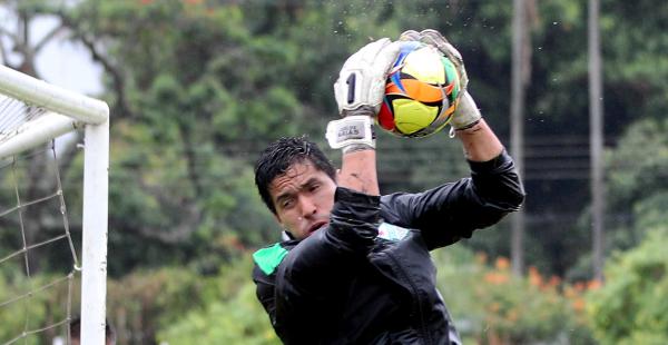 Carlos Arias durante un pasado entrenamiento en la sede de San Antonio