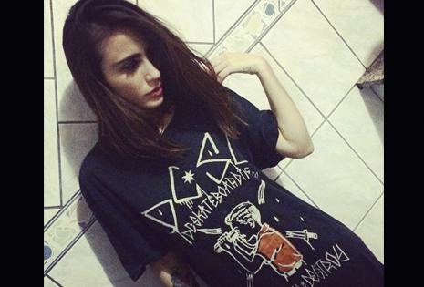 Luciendo la polera de Juan Pablo