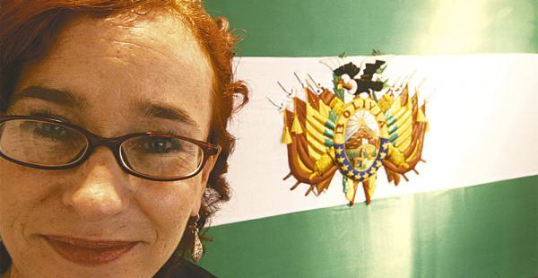 Raquel Schwartz es la directora de la Galería de Arte Kiosko, que fue creada en 2006 en Santa Cruz