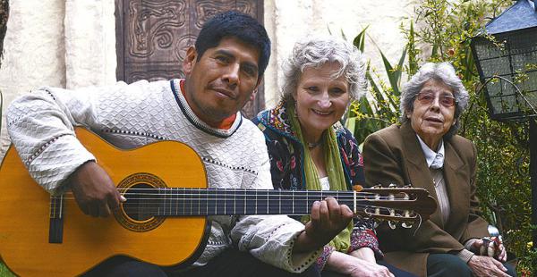 Juan Carlos Cordero, Gitte Pållson y Matilde Casazola invitan al concierto gratuito que se ofrecerá hoy