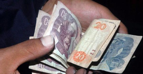 La clase trabajadora ha determinado exigir al Gobierno que en la gestión 2015 el salario mínimo nacional suba de 1.400 a 2.000 bolivianos